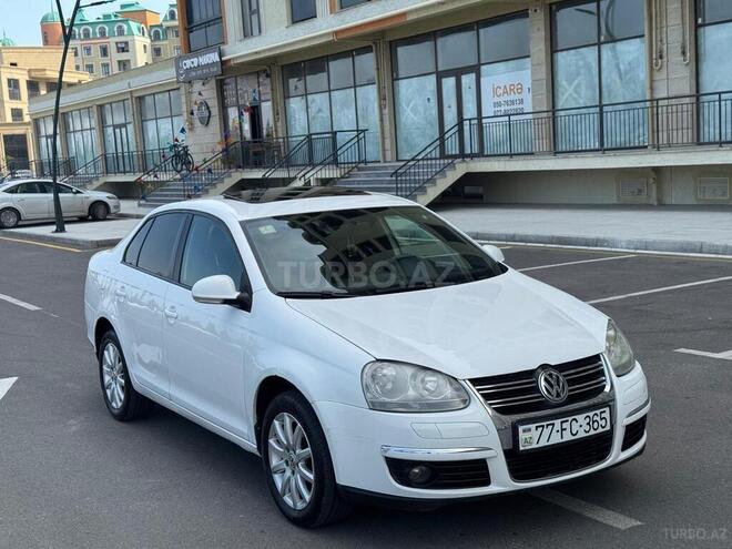 Volkswagen Jetta 2010, 225,748 km - 1.6 л - Sumqayıt