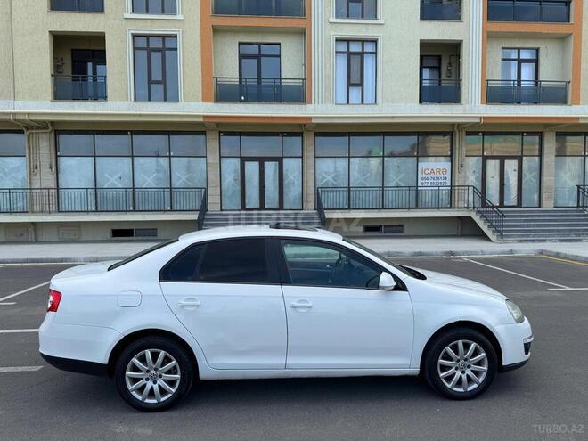 Volkswagen Jetta 2010, 225,748 km - 1.6 л - Sumqayıt