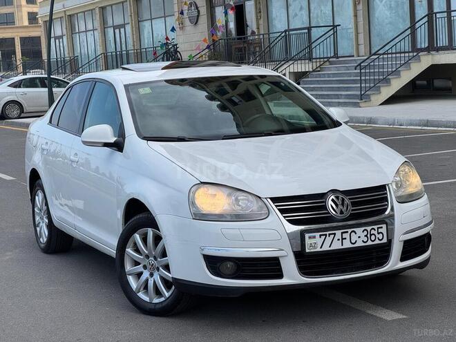 Volkswagen Jetta 2010, 225,748 km - 1.6 л - Sumqayıt