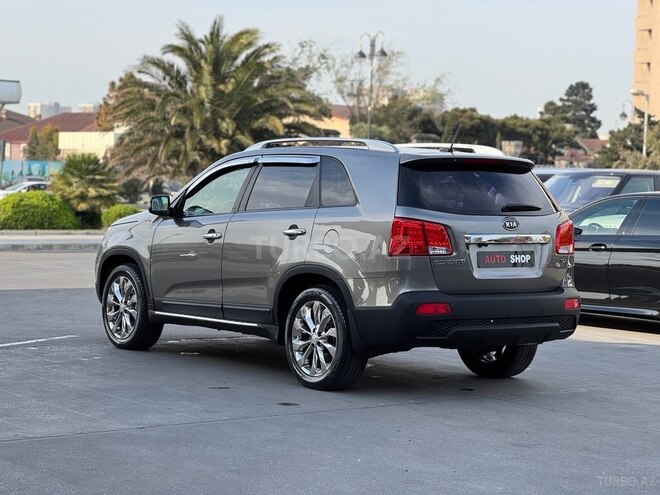 Kia Sorento 2010, 220,000 km - 2.0 l - Bakı