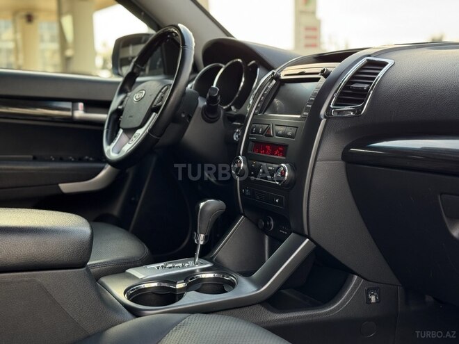 Kia Sorento 2010, 220,000 km - 2.0 l - Bakı