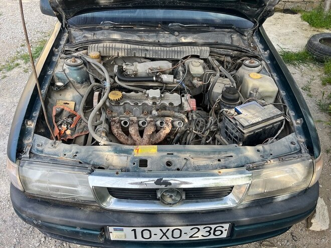 Opel Vectra 1994, 311,000 km - 2.0 l - Bakı