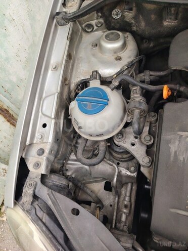 Volkswagen Polo 2006, 227,000 km - 1.4 l - Bakı