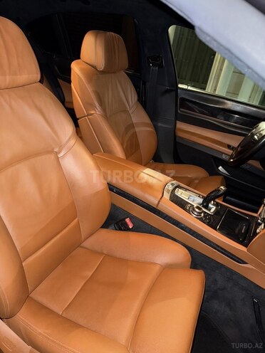 BMW 740 2009, 298,000 km - 3.0 l - Bakı