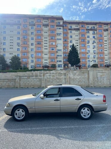 Mercedes C 200 1997, 316,000 km - 2.0 l - Bakı