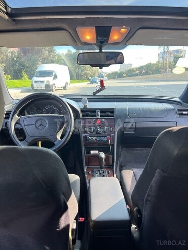 Mercedes C 200 1997, 316,000 km - 2.0 l - Bakı