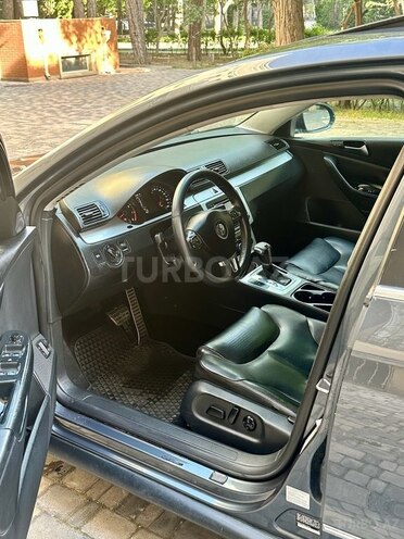 Volkswagen Passat 2010, 234,151 km - 2.0 л - Bakı