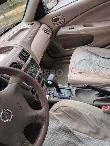 Nissan Sunny 2009, 393,800 km - 1.3 l - Bakı