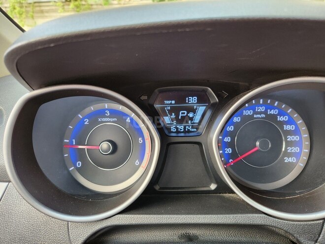 Hyundai Avante 2014, 168,000 km - 1.6 l - Bakı