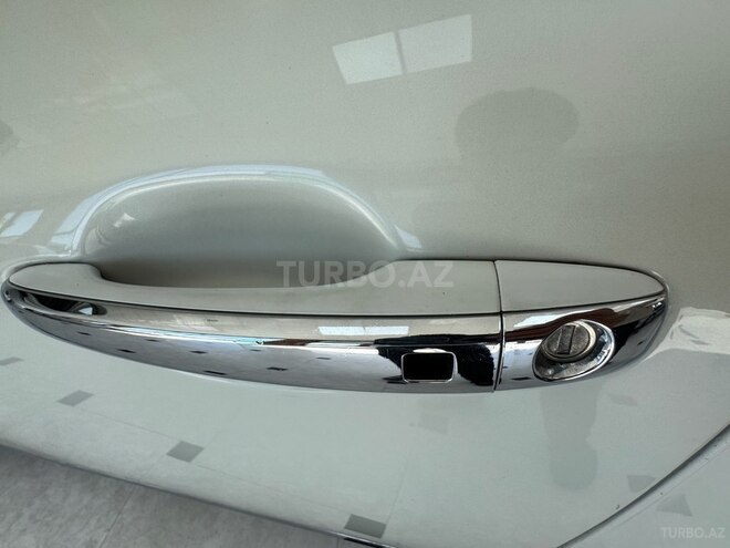 Hyundai Genesis-27