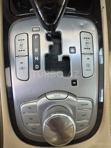 Hyundai Genesis-29