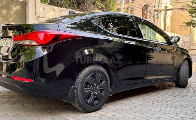 Hyundai Elantra 2015, 109,435 km - 1.8 л - Bakı