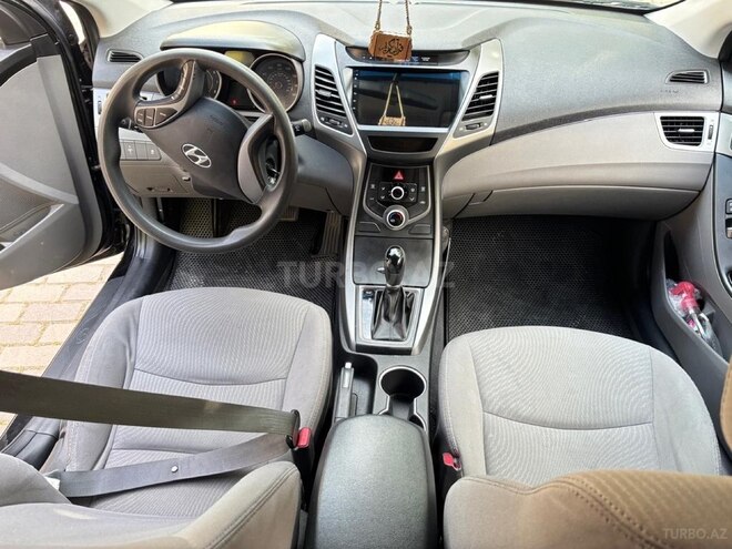 Hyundai Elantra 2015, 109,435 km - 1.8 л - Bakı