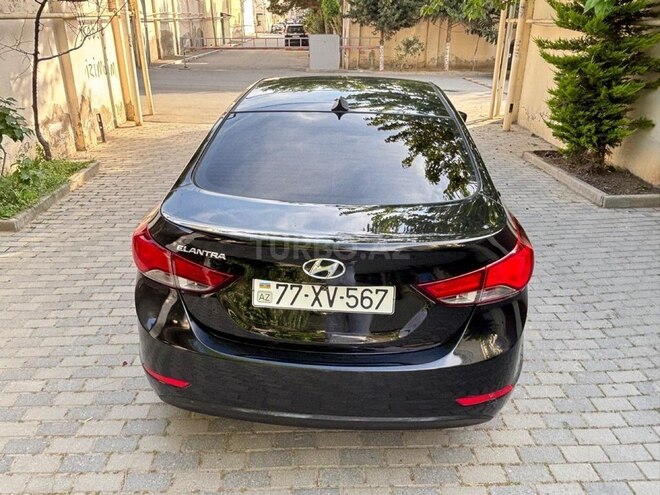 Hyundai Elantra 2015, 109,435 km - 1.8 л - Bakı