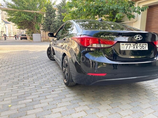 Hyundai Elantra 2015, 109,435 km - 1.8 л - Bakı