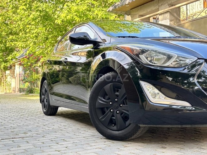 Hyundai Elantra 2015, 109,435 km - 1.8 л - Bakı