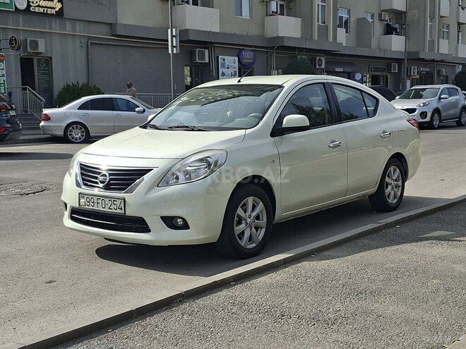Nissan Sunny 2013, 373,280 km - 1.5 l - Bakı