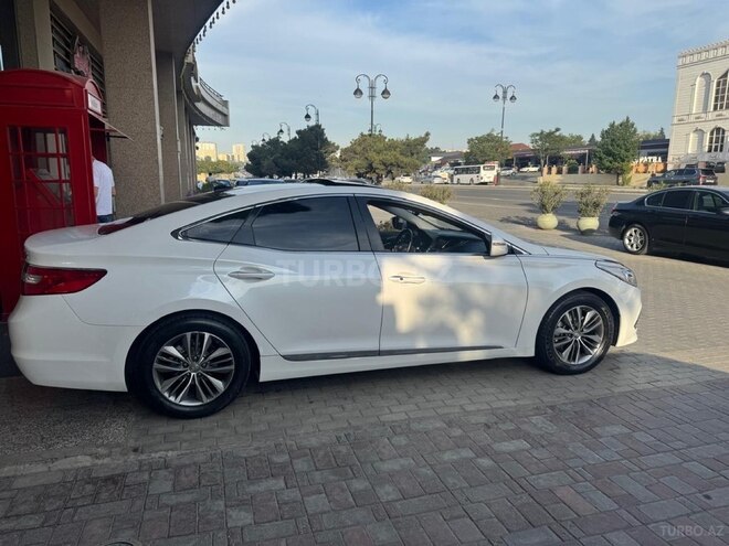 Hyundai Grandeur 2015, 262,203 km - 2.2 л - Bakı