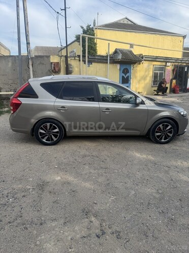 Kia Ceed 2011, 230,000 km - 1.6 l - Bakı