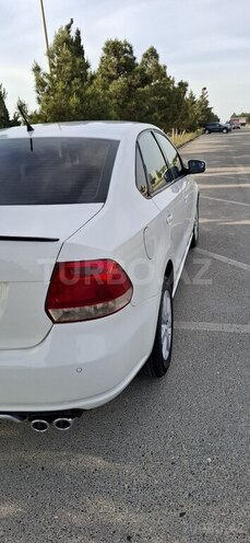 Volkswagen Polo 2012, 219,000 km - 1.6 l - Bakı