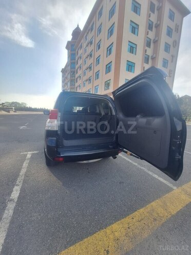 Toyota Land Cruiser Prado 2010, 292,000 km - 2.7 l - Xudat