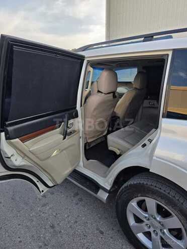 Mitsubishi Pajero 2007, 266,000 km - 3.8 l - Bakı