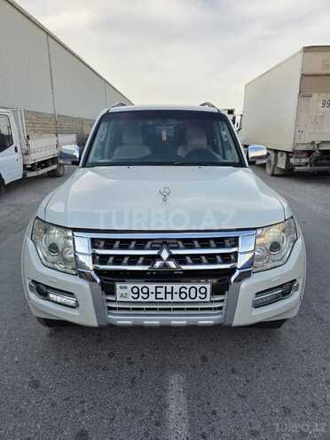 Mitsubishi Pajero 2007, 266,000 km - 3.8 l - Bakı