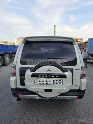 Mitsubishi Pajero 2007, 266,000 km - 3.8 l - Bakı