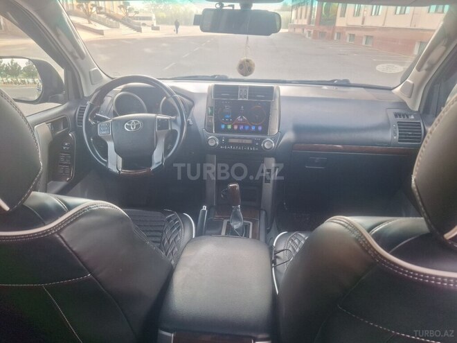 Toyota Land Cruiser Prado 2010, 292,000 km - 2.7 l - Xudat