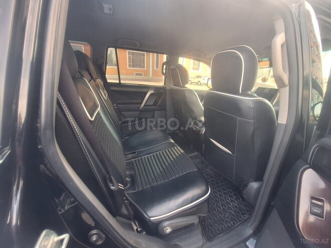 Toyota Land Cruiser Prado 2010, 292,000 km - 2.7 l - Xudat