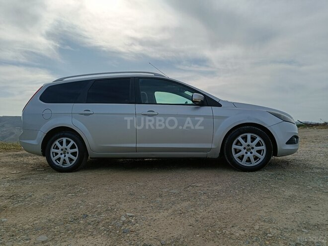 Ford Focus 2010, 384,000 km - 2.0 l - Bakı