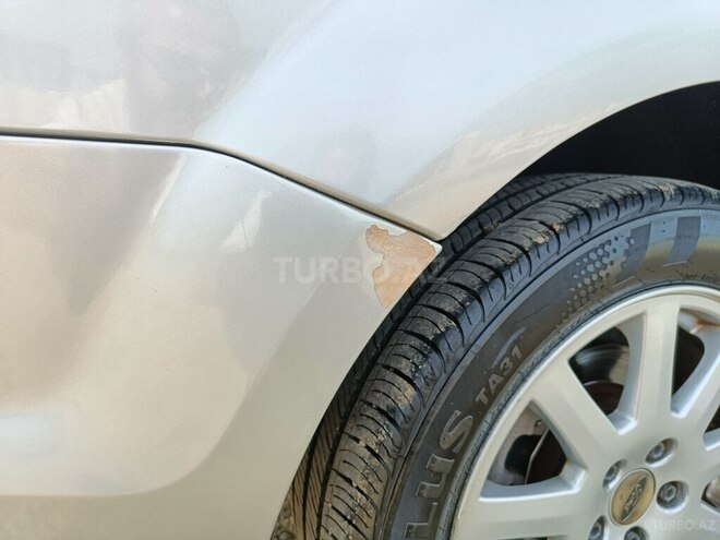 Ford Focus 2010, 384,000 km - 2.0 l - Bakı