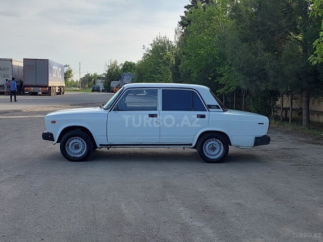 LADA (VAZ) 2107 2001, 26,248 km - 1.6 л - Saatlı