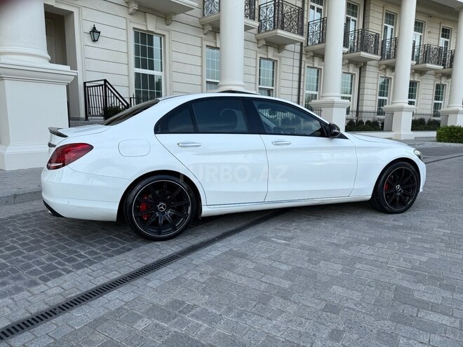 Mercedes C 220 d 4MATIC 2017, 210,000 km - 2.2 l - Bakı