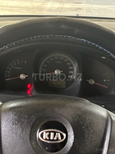 Kia Sportage 2008, 239,000 km - 2.0 l - Yevlax