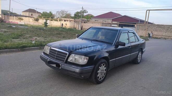 Mercedes E 230 1994, 457,000 km - 2.3 л - Bakı