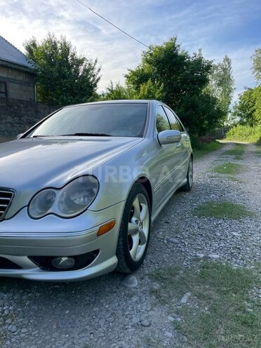 Mercedes C 250 2006, 310,000 km - 2.5 l - Bakı