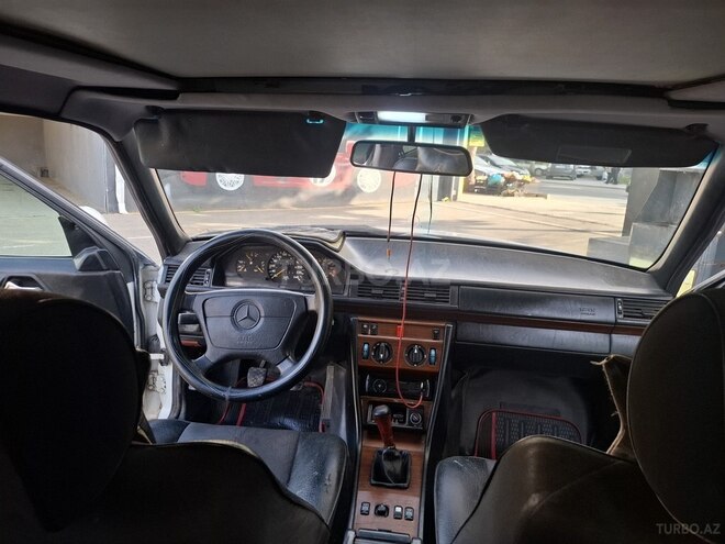Mercedes E 220 1994, 800,000 km - 2.2 l - Gəncə