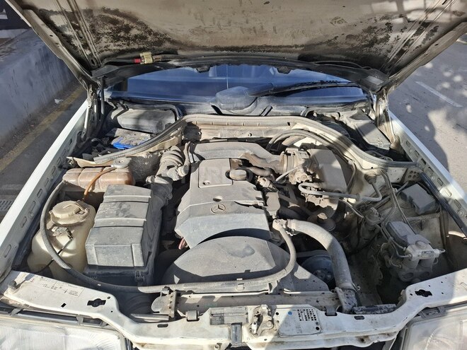 Mercedes E 220 1994, 800,000 km - 2.2 l - Gəncə