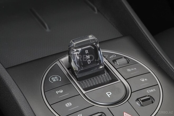 BYD Seal 05-17