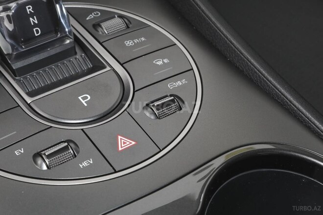 BYD Seal 05-16