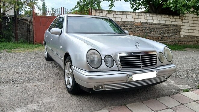Mercedes E 230 1997, 316,652 km - 2.3 l - Ağstafa