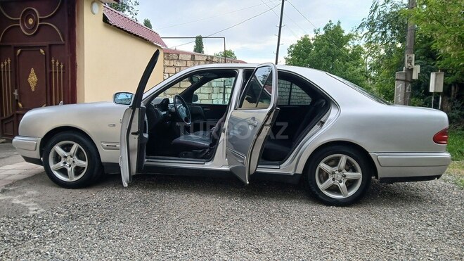 Mercedes E 230 1997, 316,652 km - 2.3 l - Ağstafa