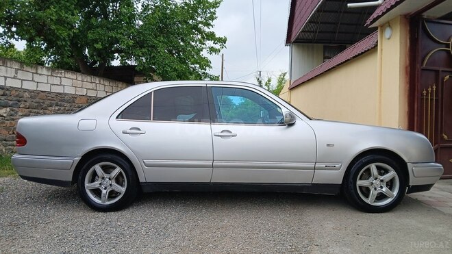 Mercedes E 230 1997, 316,652 km - 2.3 l - Ağstafa