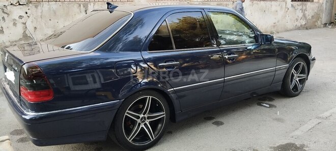 Mercedes C 180-5