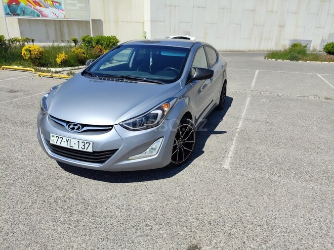 Hyundai Elantra 2015, 255,886 km - 1.6 l - Bakı