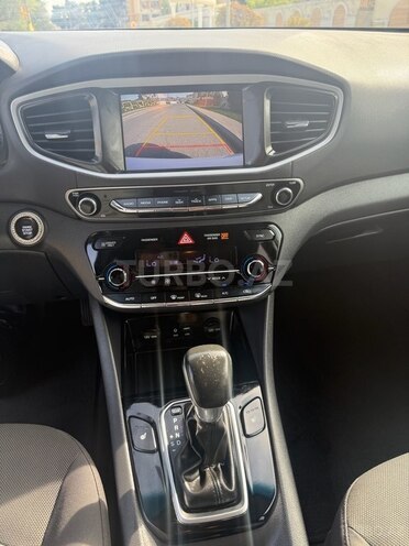 Hyundai IONIQ 2018, 121,000 km - 1.6 l - Bakı