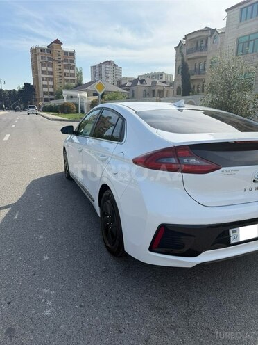 Hyundai IONIQ 2018, 121,000 km - 1.6 l - Bakı
