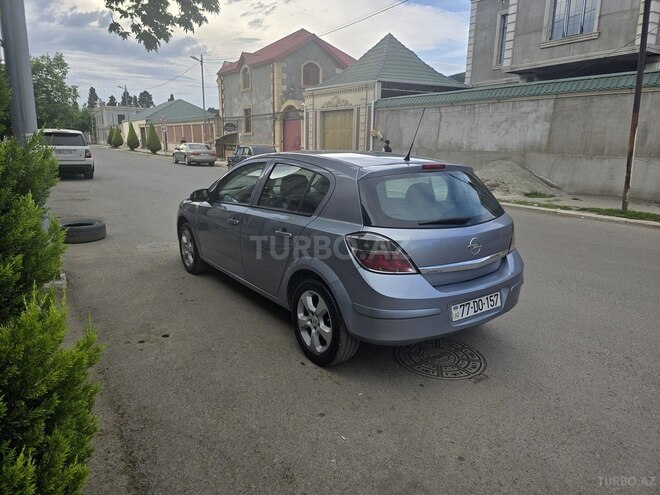 Opel Astra 2010, 235,000 km - 1.3 l - Gəncə