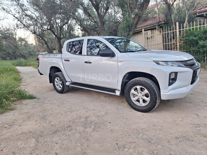 Mitsubishi L200 2022, 94,000 km - 2.4 l - Bakı